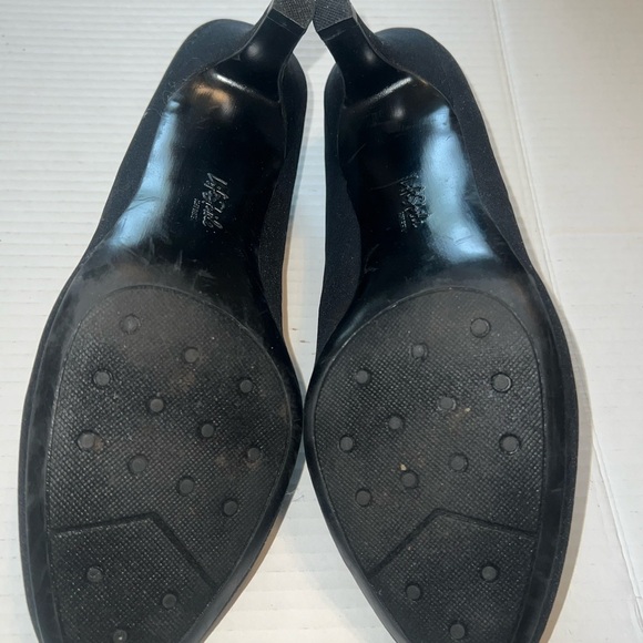 Life Stride Black Suede Pointed Toe Low Wedge Heels Shoes Womens Size 11 - Picture 5 of 5